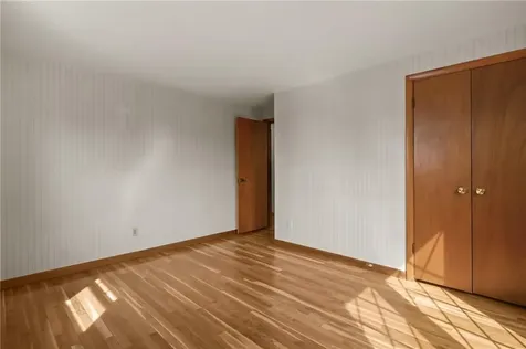 4 Meadowcrest Drive Cumberland RI 02864