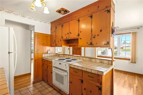 4 Meadowcrest Drive Cumberland RI 02864