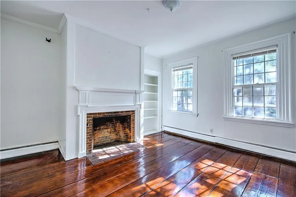 84 Transit Street Providence RI 02906