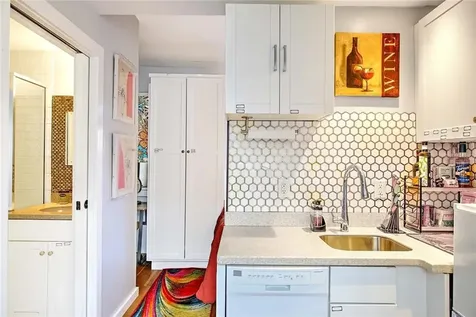 65 Weybosset Street Providence RI 02903