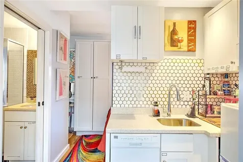 65 Weybosset Street Providence RI 02903