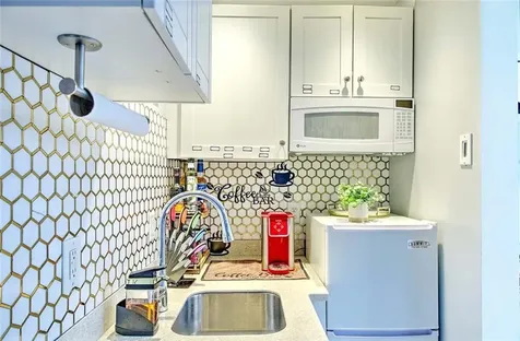 65 Weybosset Street Providence RI 02903