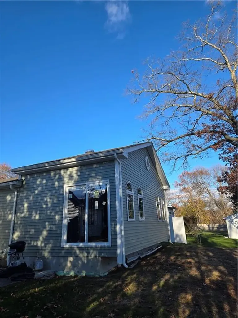 29 Dakota Street Providence RI 02904