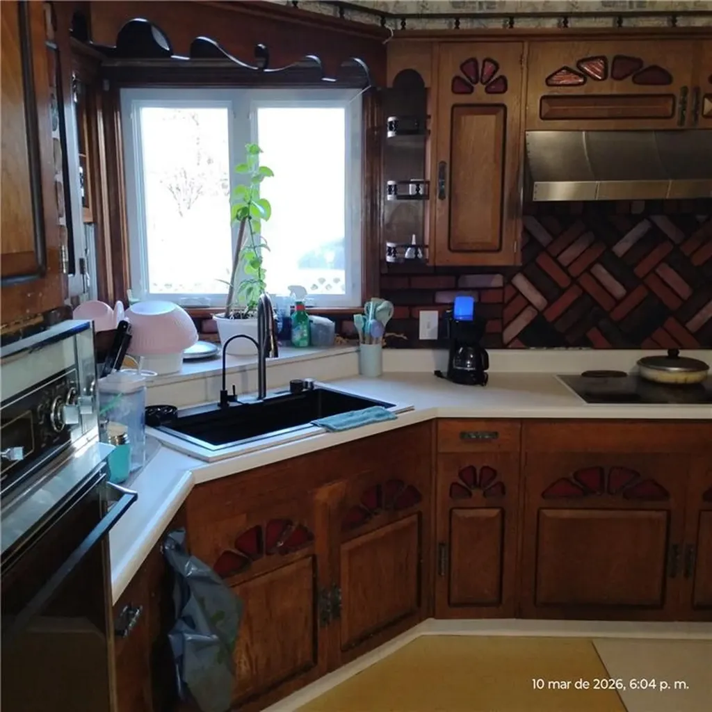 197 Enfield Avenue Providence RI 02908