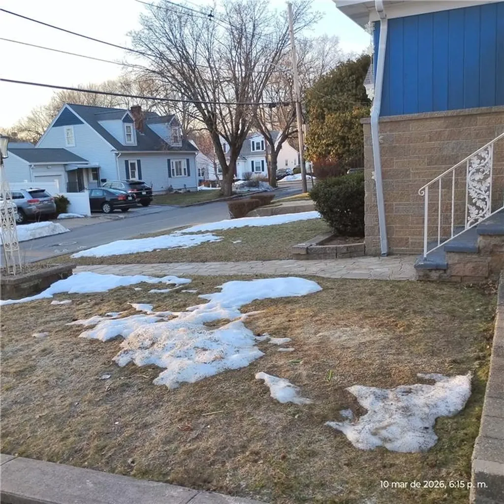 197 Enfield Avenue Providence RI 02908