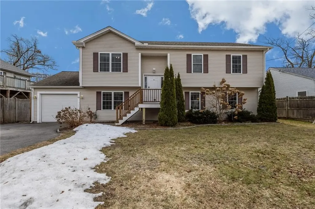 86 Bethel Street Warwick RI 02889