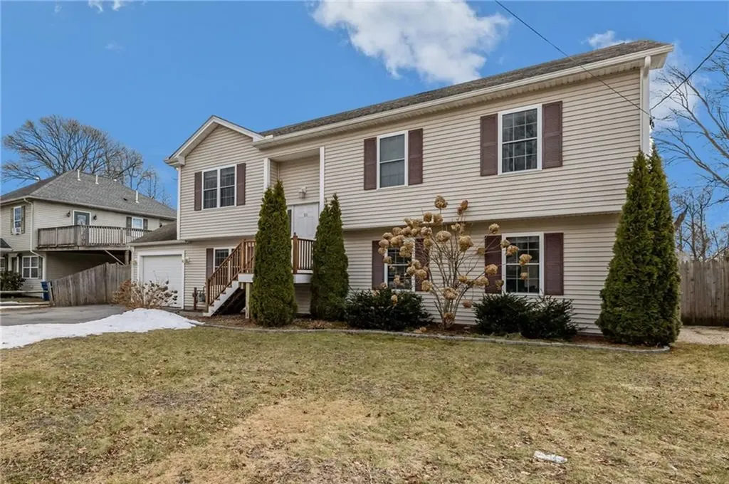 86 Bethel Street Warwick RI 02889