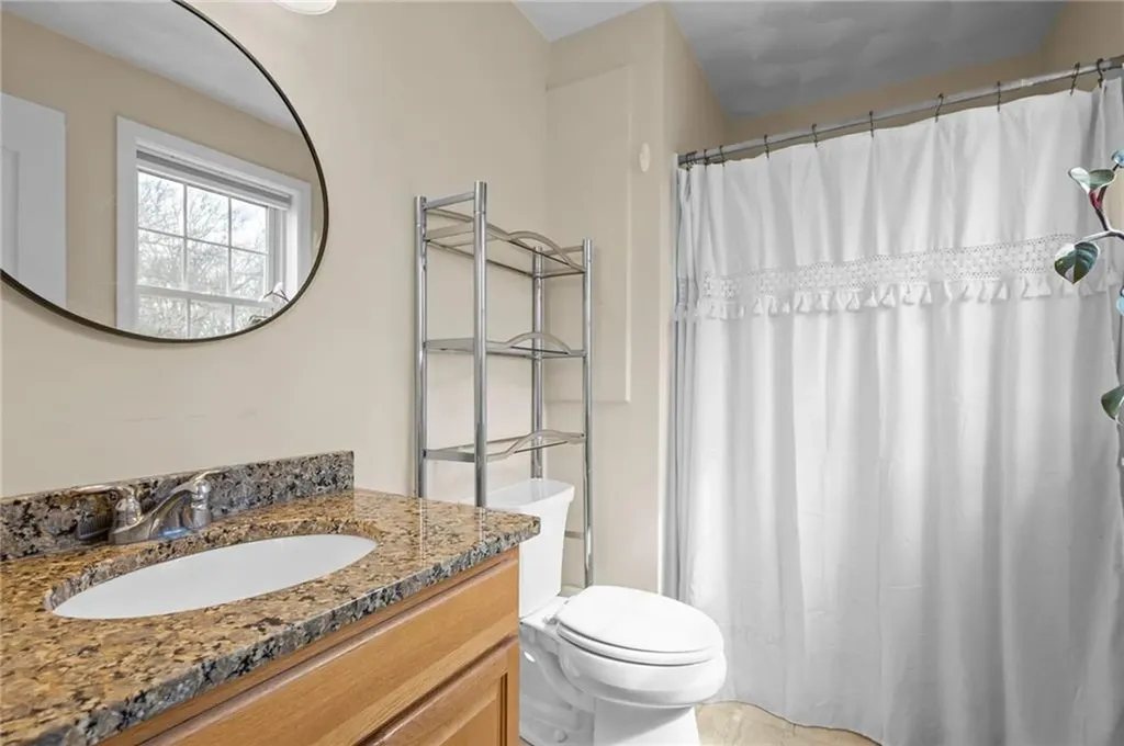 86 Bethel Street Warwick RI 02889