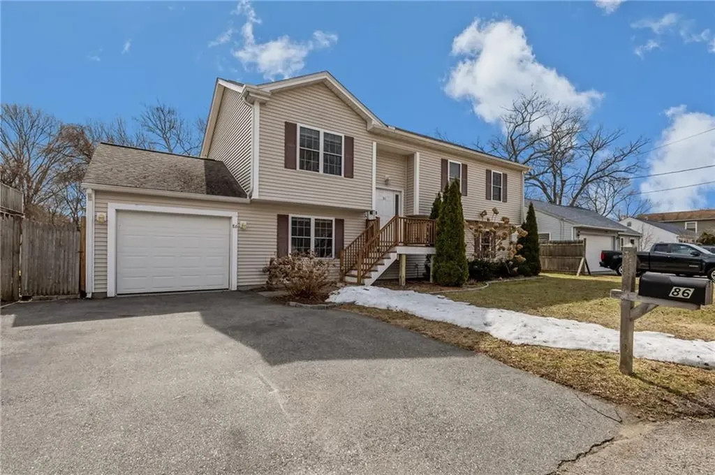 86 Bethel Street Warwick RI 02889