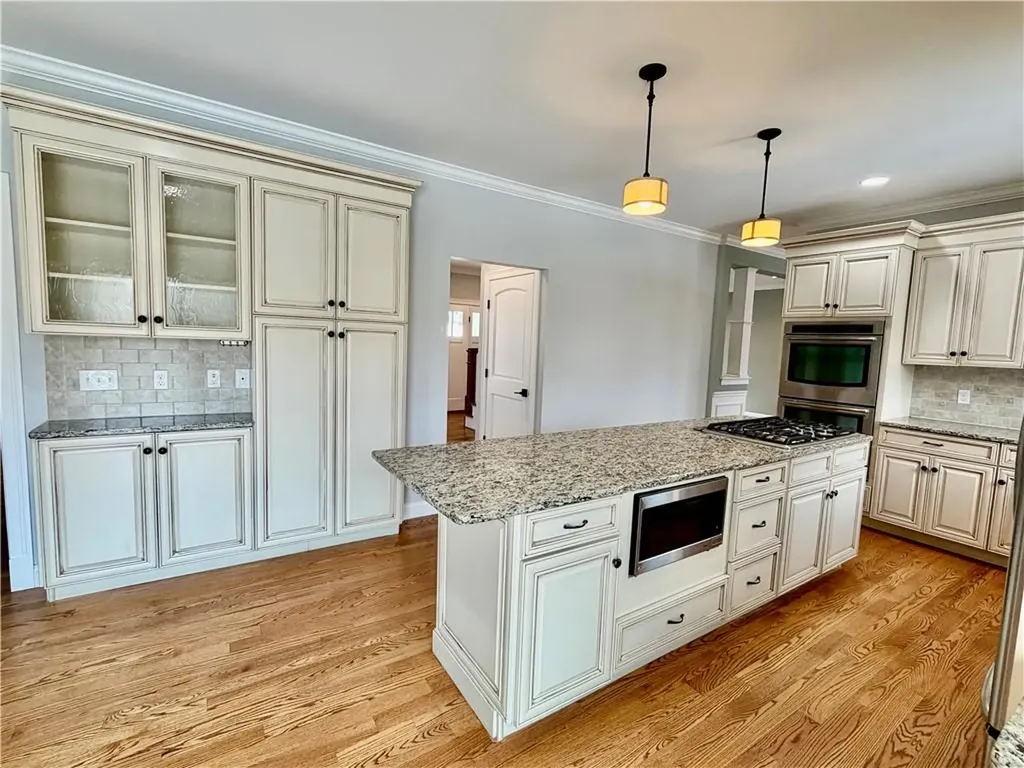 28 Longbrook Drive Cumberland RI 02864