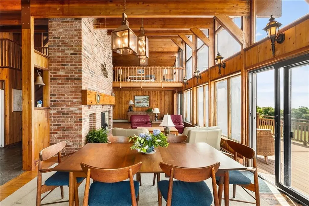 1035 Mohegan Trail Block Island RI 02807