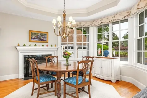 15 Courageous Circle Bristol RI 02809