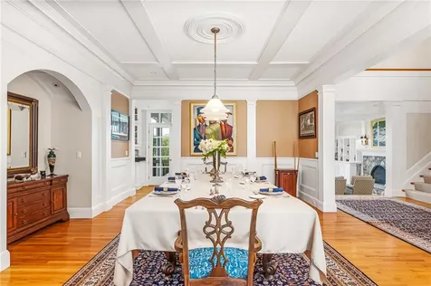 15 Courageous Circle Bristol RI 02809