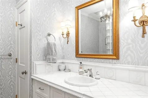 15 Courageous Circle Bristol RI 02809