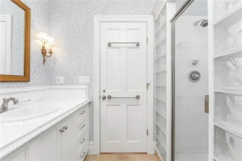 15 Courageous Circle Bristol RI 02809