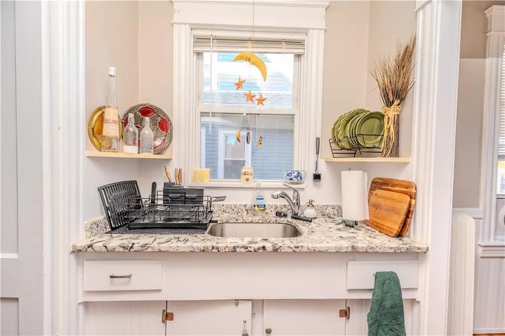 125 127 Taber Avenue Providence RI 02906