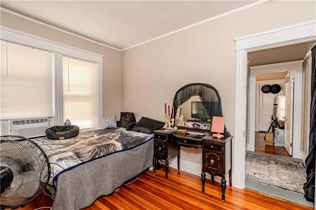 125 127 Taber Avenue Providence RI 02906