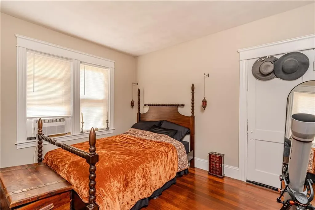 125 127 Taber Avenue Providence RI 02906