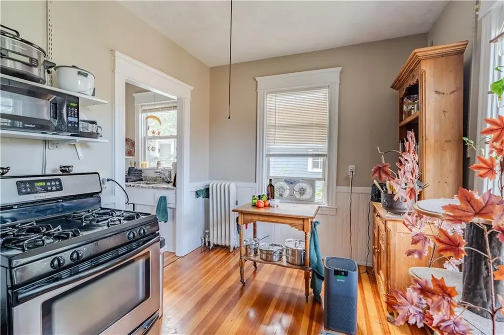 125 127 Taber Avenue Providence RI 02906