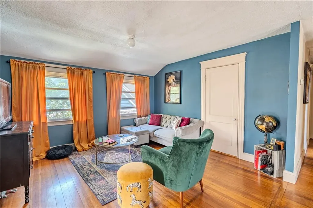 125 127 Taber Avenue Providence RI 02906