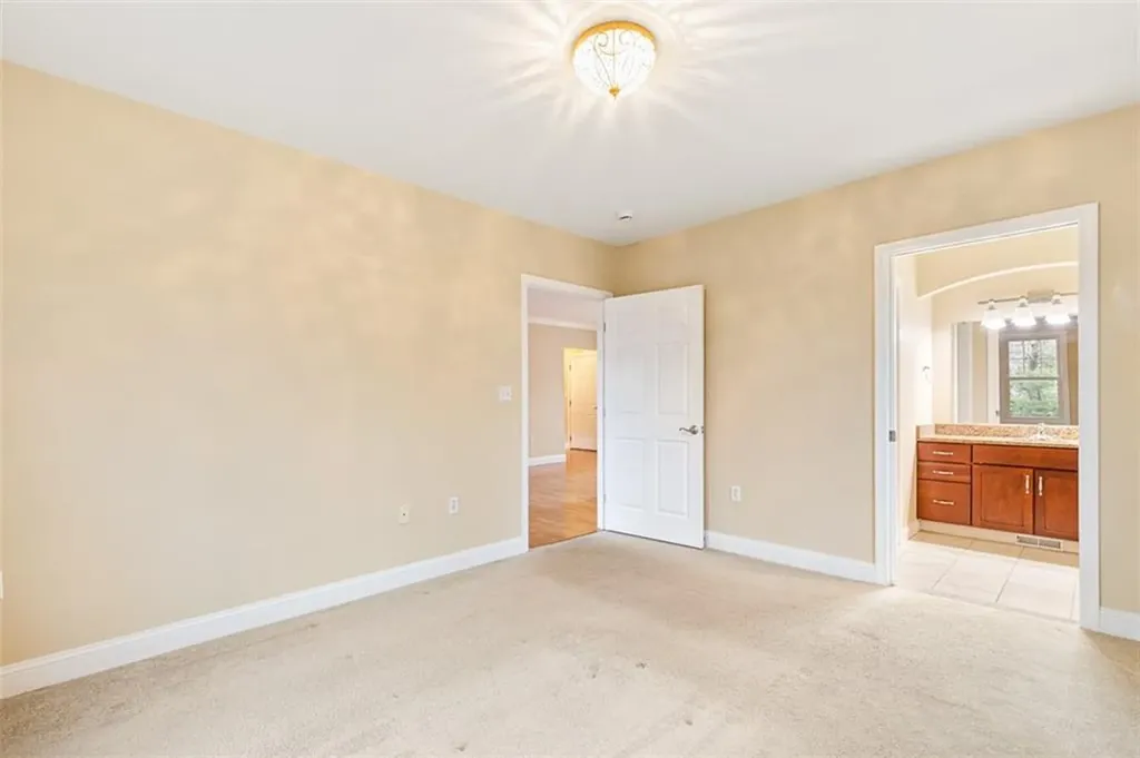70 Turner Street Warwick RI 02886