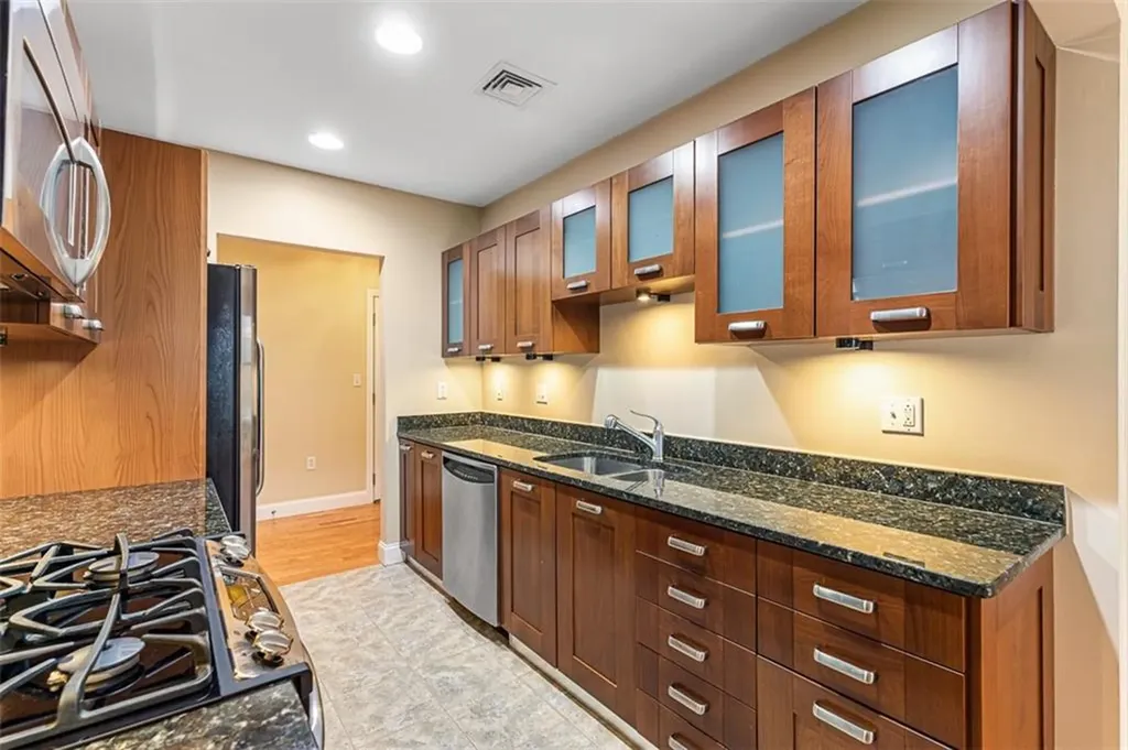 70 Turner Street Warwick RI 02886