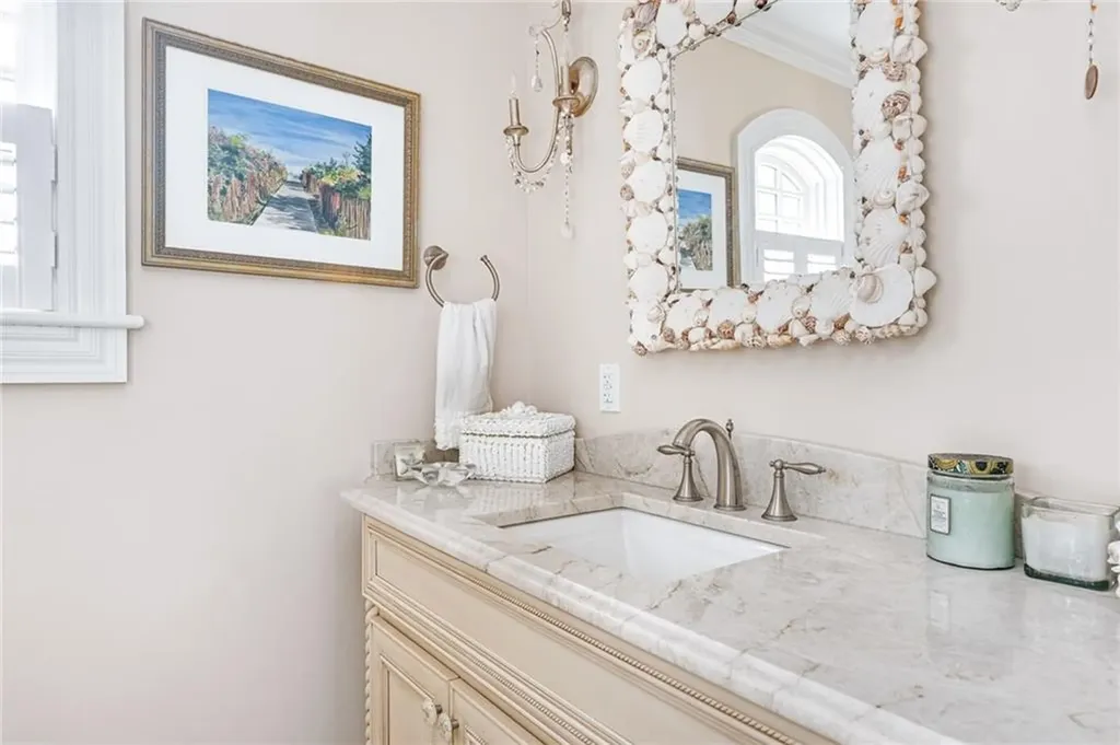 7 Fenway Road Westerly RI 02891