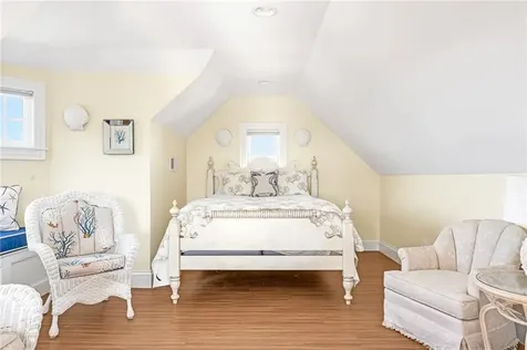 7 Fenway Road Westerly RI 02891