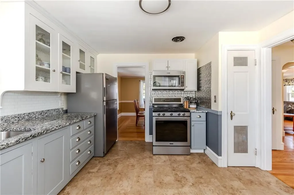 95 Nolbeth Drive Warwick RI 02888