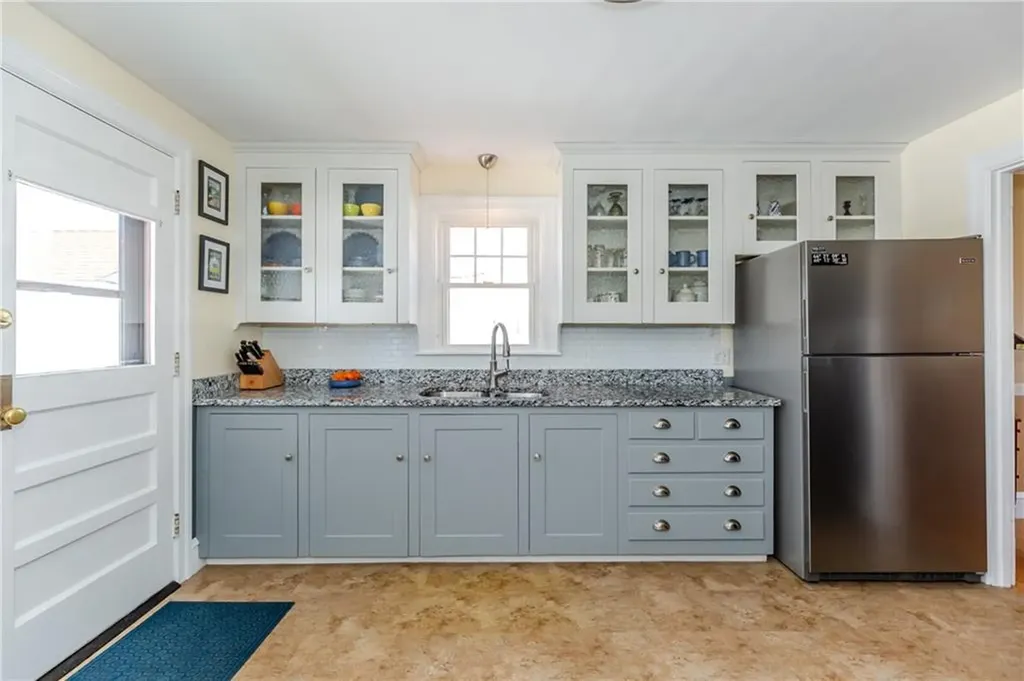 95 Nolbeth Drive Warwick RI 02888