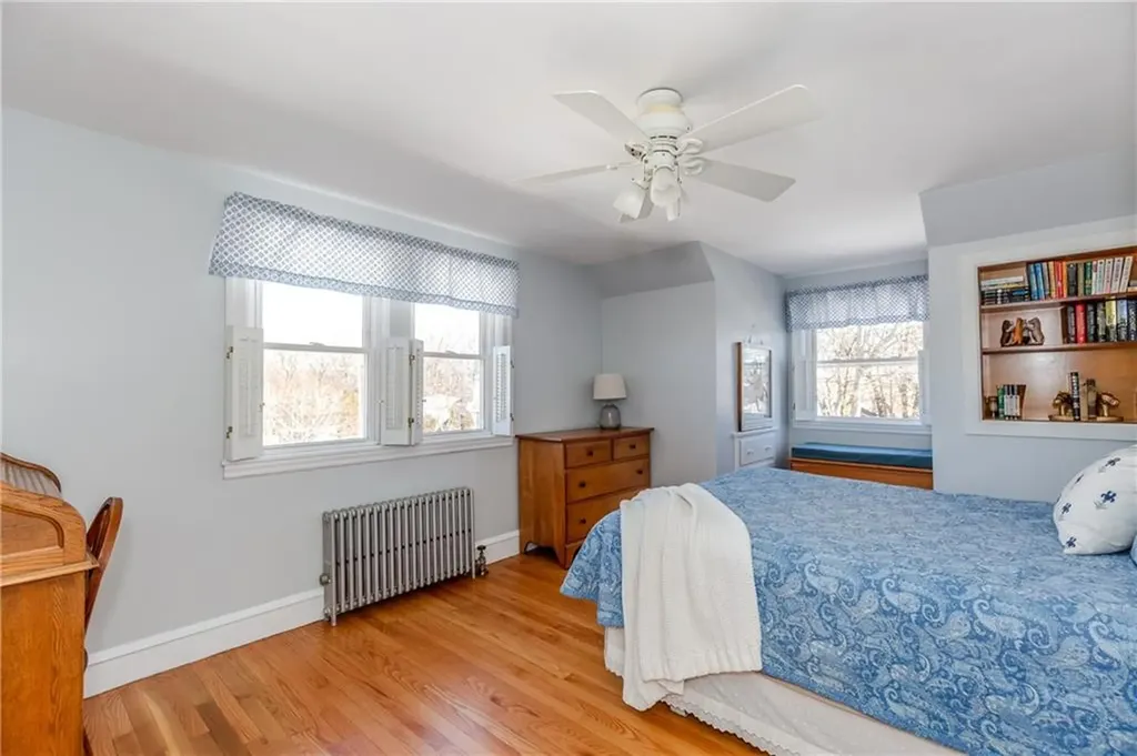 95 Nolbeth Drive Warwick RI 02888