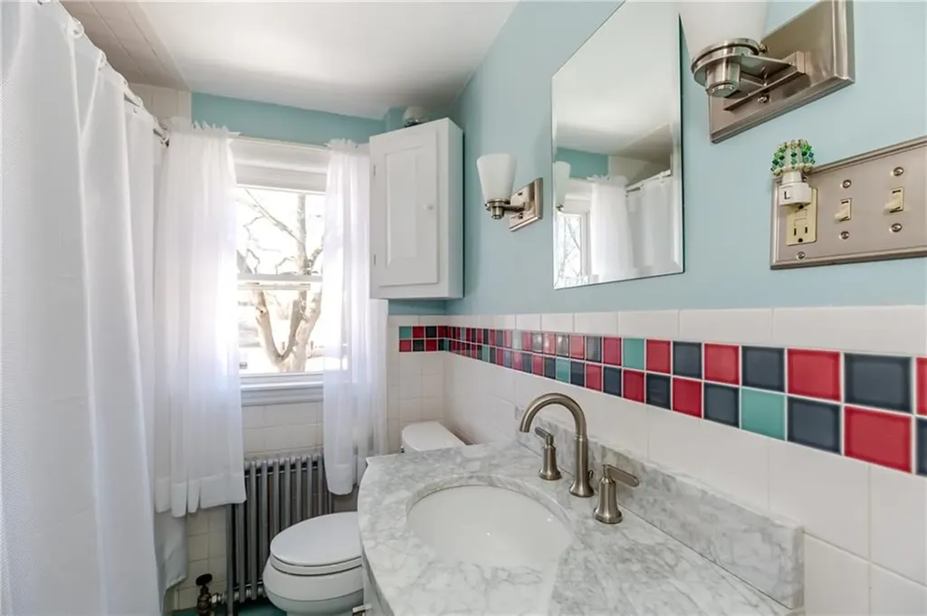 95 Nolbeth Drive Warwick RI 02888
