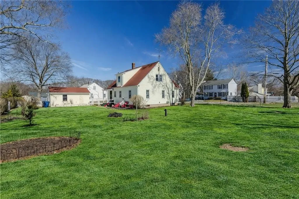 95 Nolbeth Drive Warwick RI 02888
