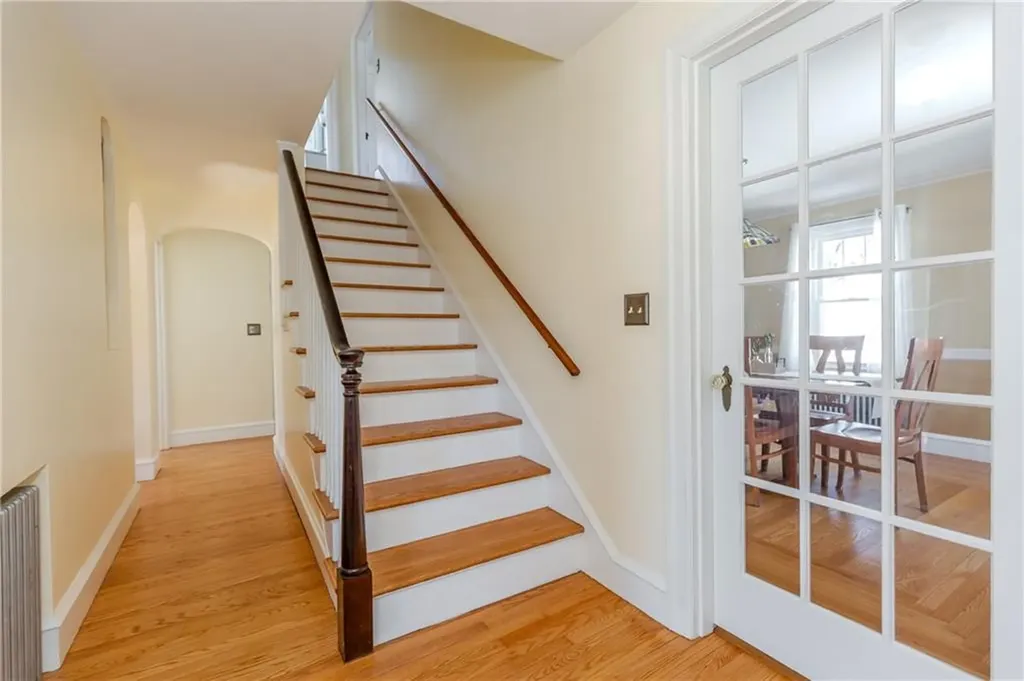 95 Nolbeth Drive Warwick RI 02888