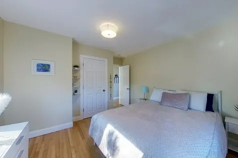 2 E Boulevard Middletown RI 02842