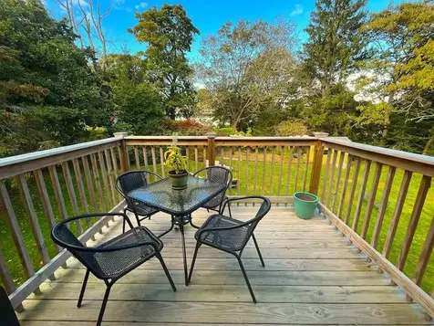 2 E Boulevard Middletown RI 02842
