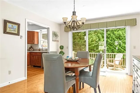 506 Clarks Row Bristol RI 02809