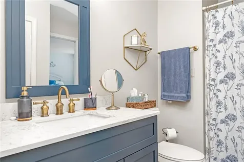 506 Clarks Row Bristol RI 02809