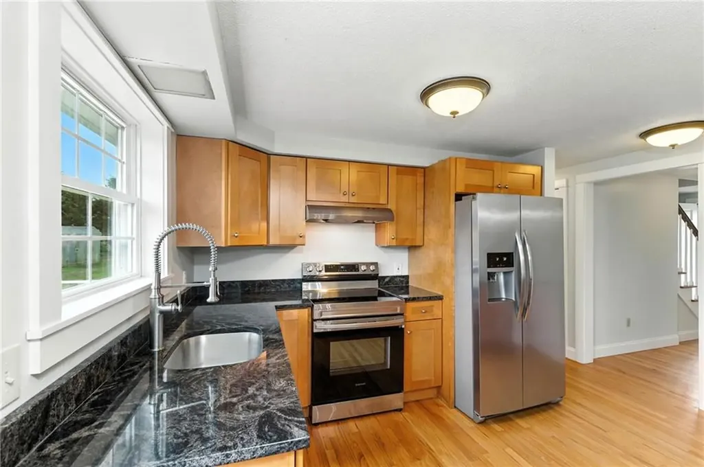 63 Pemberton Avenue Jamestown RI 02835