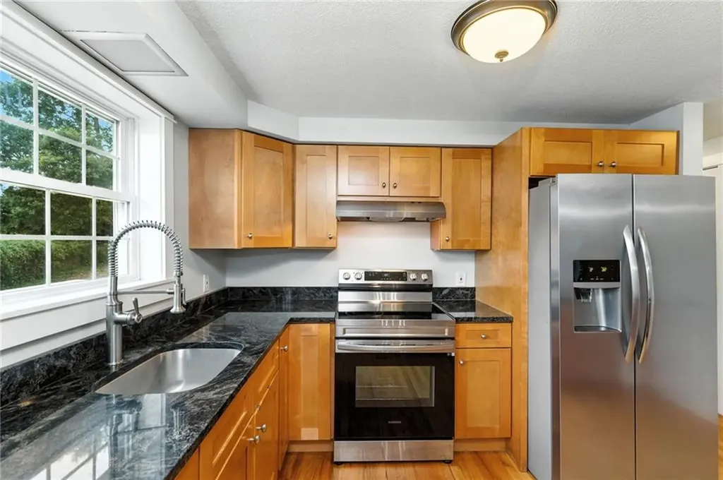 63 Pemberton Avenue Jamestown RI 02835