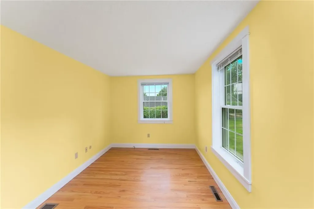 63 Pemberton Avenue Jamestown RI 02835