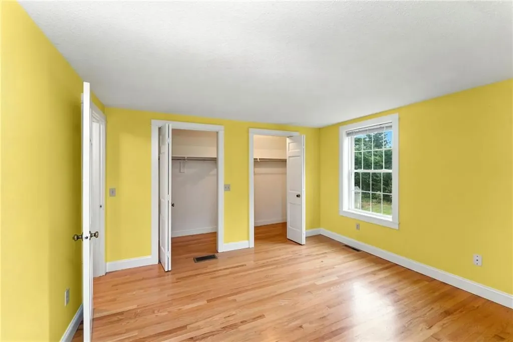 63 Pemberton Avenue Jamestown RI 02835