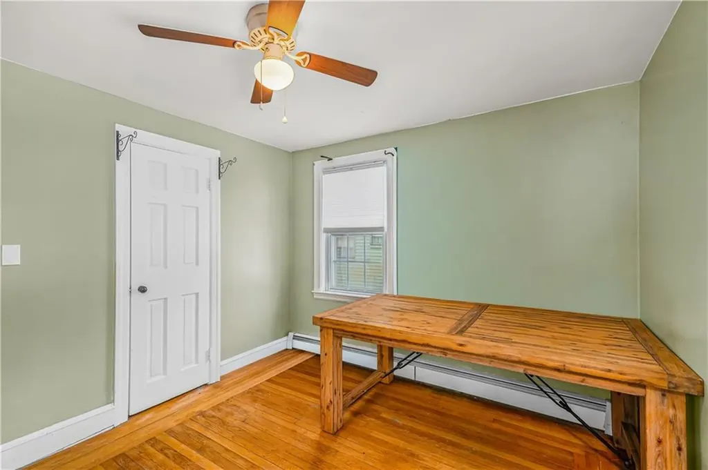 123 Harper Avenue Cranston RI 02910