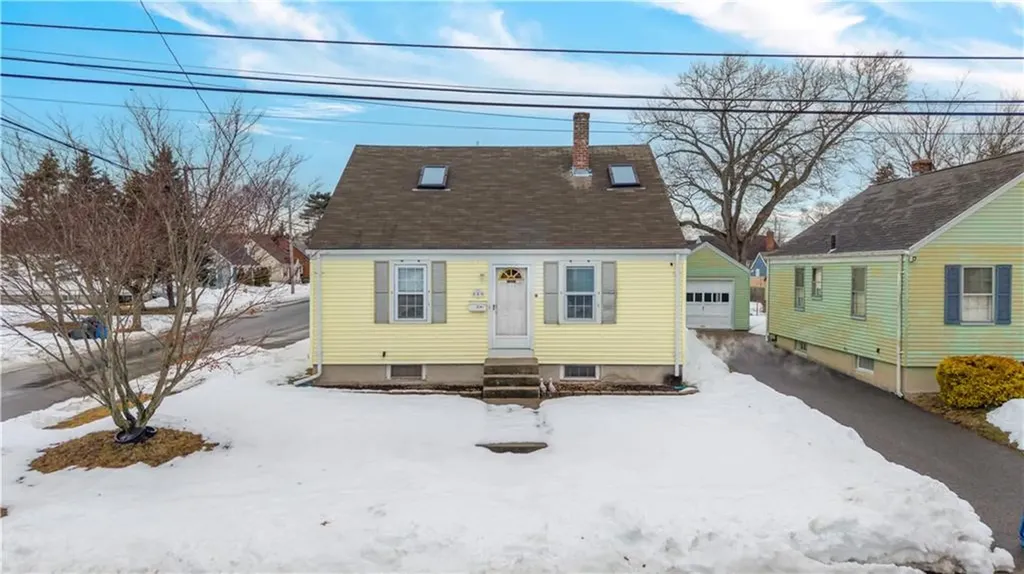 123 Harper Avenue Cranston RI 02910