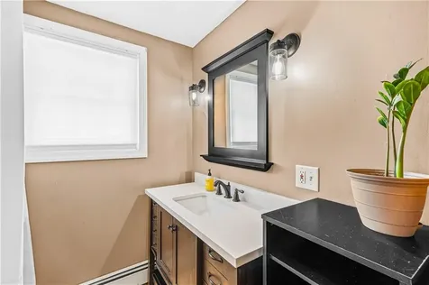 123 Harper Avenue Cranston RI 02910