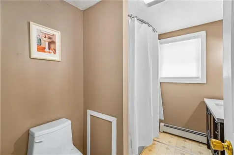 123 Harper Avenue Cranston RI 02910