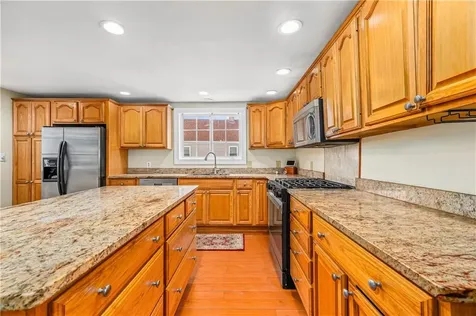 123 Harper Avenue Cranston RI 02910