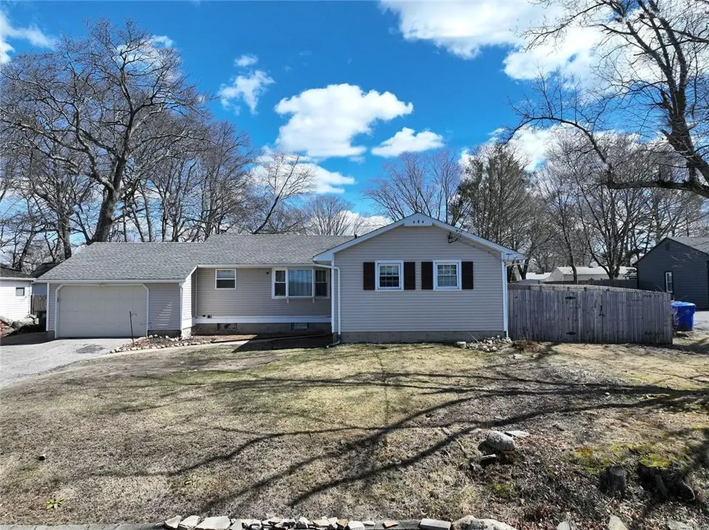 68 Leaf Street West Warwick RI 02893