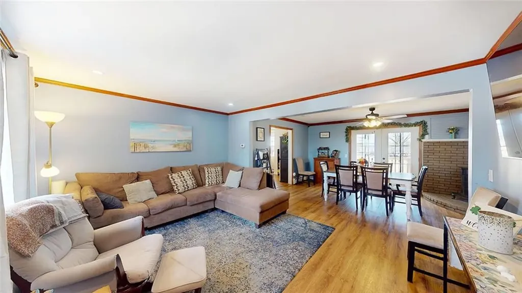 68 Leaf Street West Warwick RI 02893