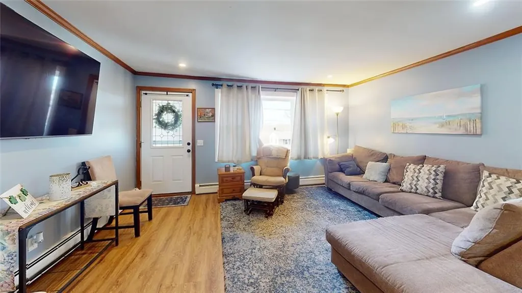68 Leaf Street West Warwick RI 02893